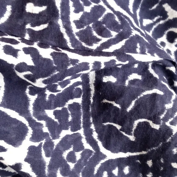 INC International Concepts Silk Blend Indigo White Paisley Sleeveless Blouse 2 - Picture 10 of 13